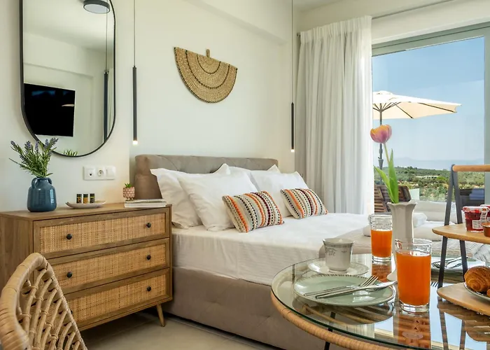 Evora Suites